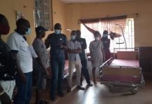 Constituency 113 SLPP Executive Donate to Allen Town Community Health Center